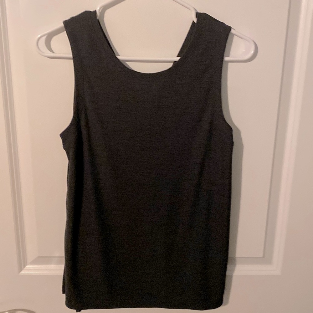 Women’s charcoal gray exercise shirt